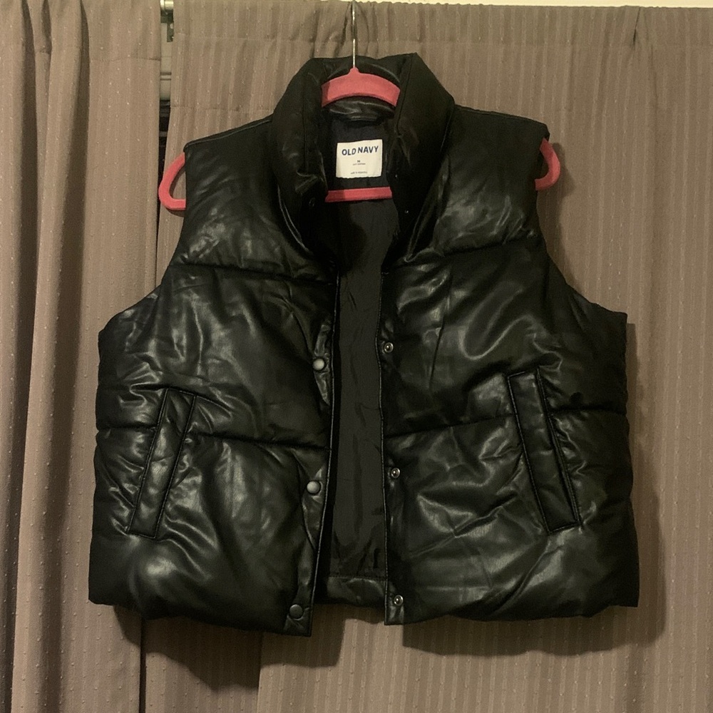 Old Navy Sleek Faux Leather Black Puffer Vest M